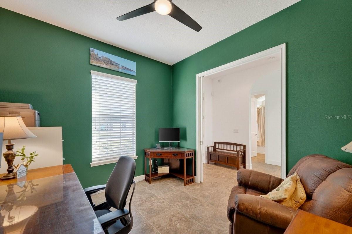 Image 56 of 75 For 6850 Forkmead Lane