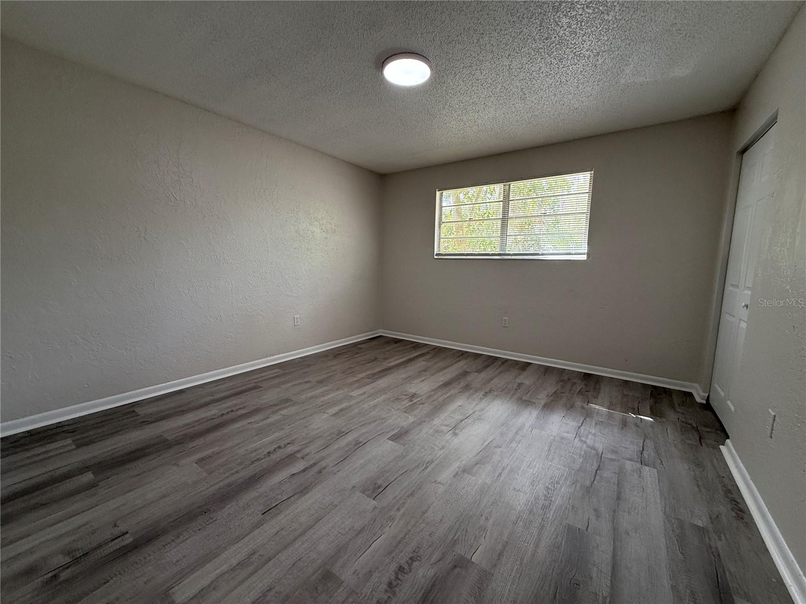 Image 11 of 11 For 7206 43 Place