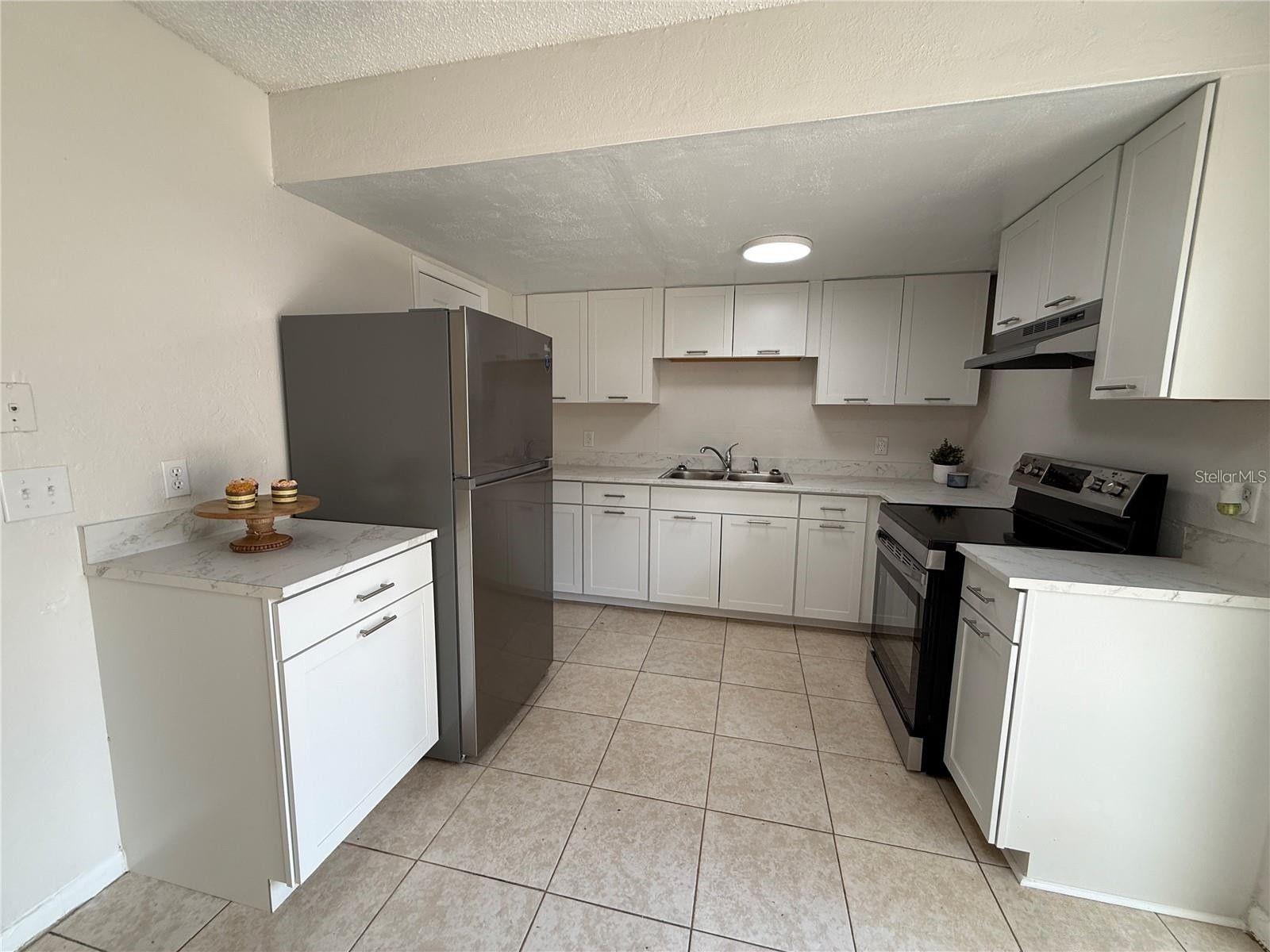 Image 4 of 11 For 7206 43 Place