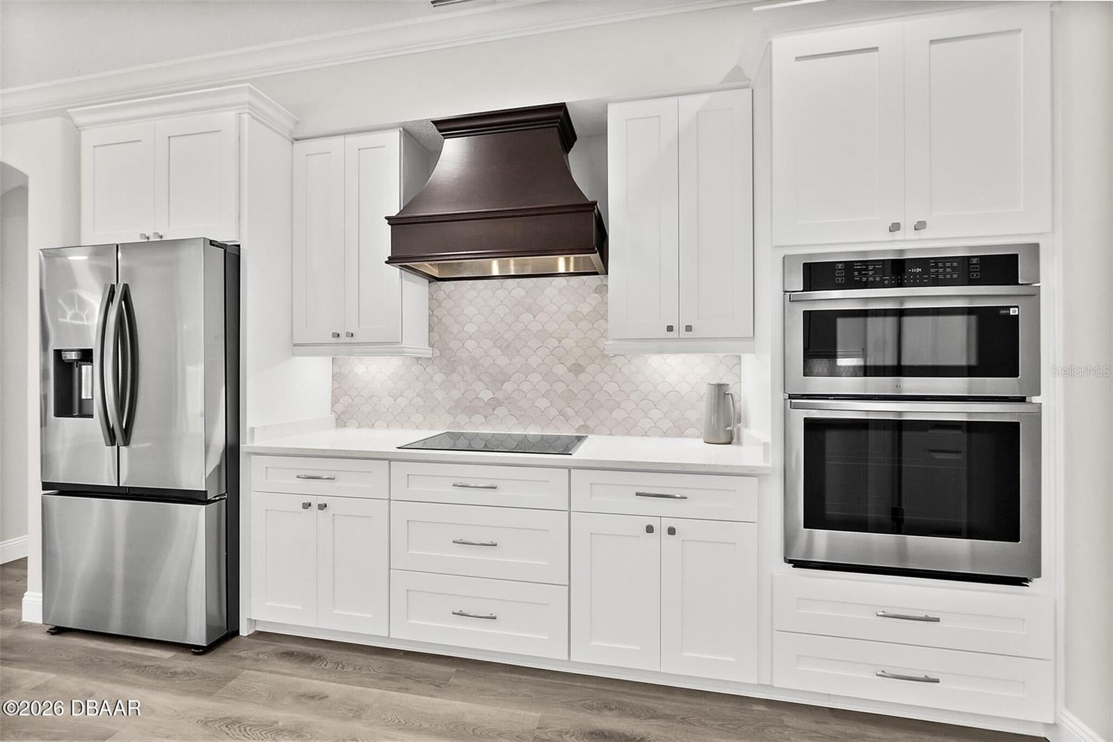 Image 7 of 35 For 7 Traceway Court