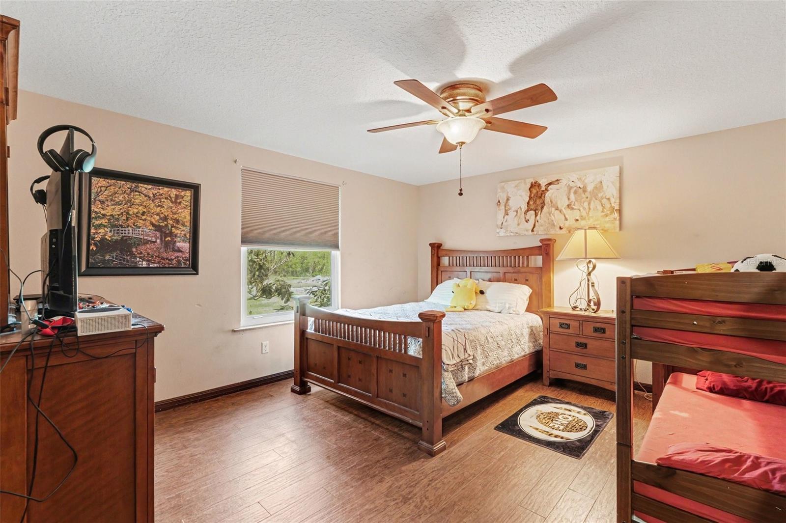 Image 25 of 49 For 980 Still Road