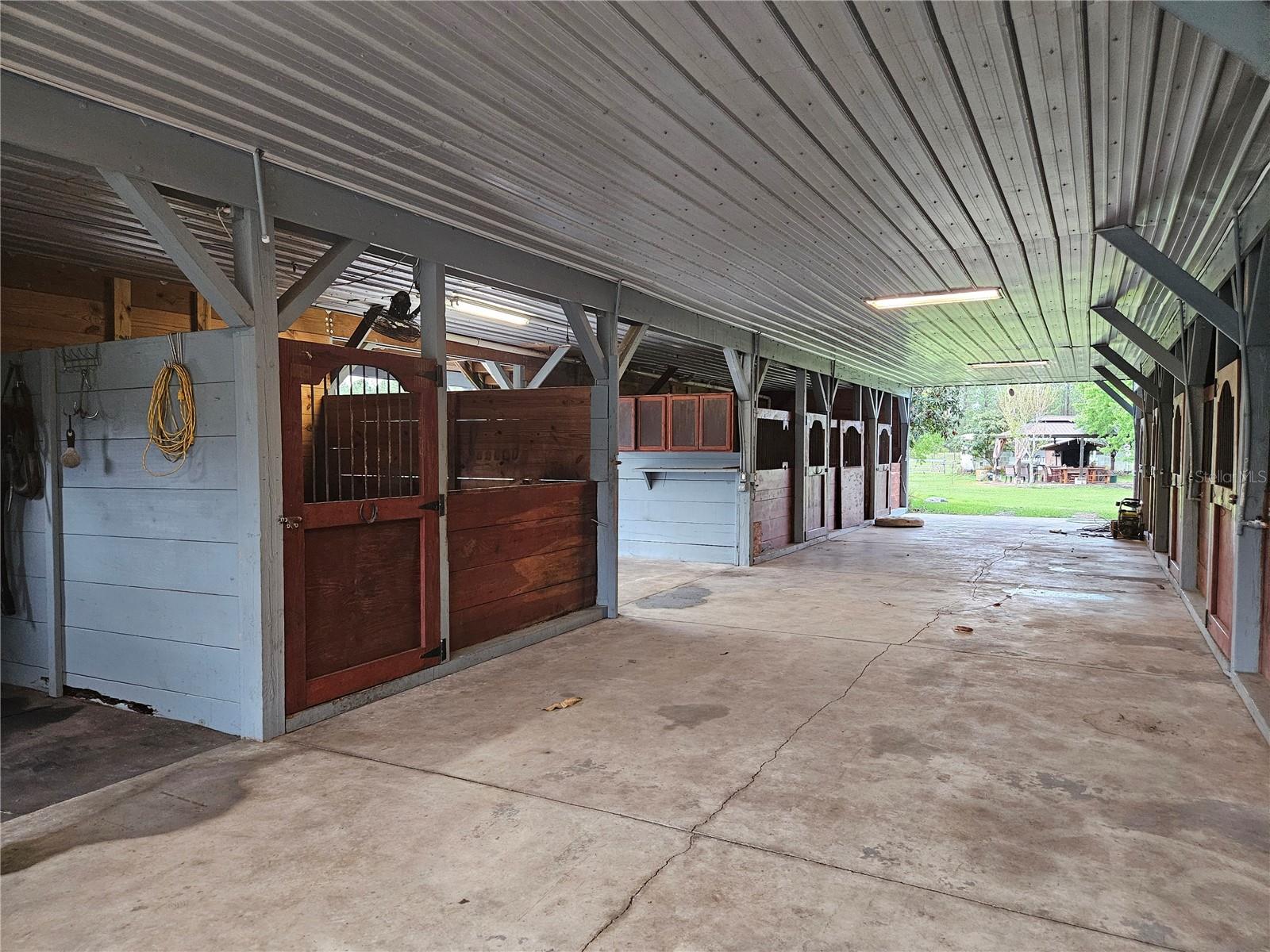 Image 35 of 49 For 980 Still Road