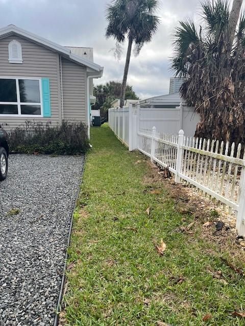 Image 3 of 17 For 1907 Daytona Avenue