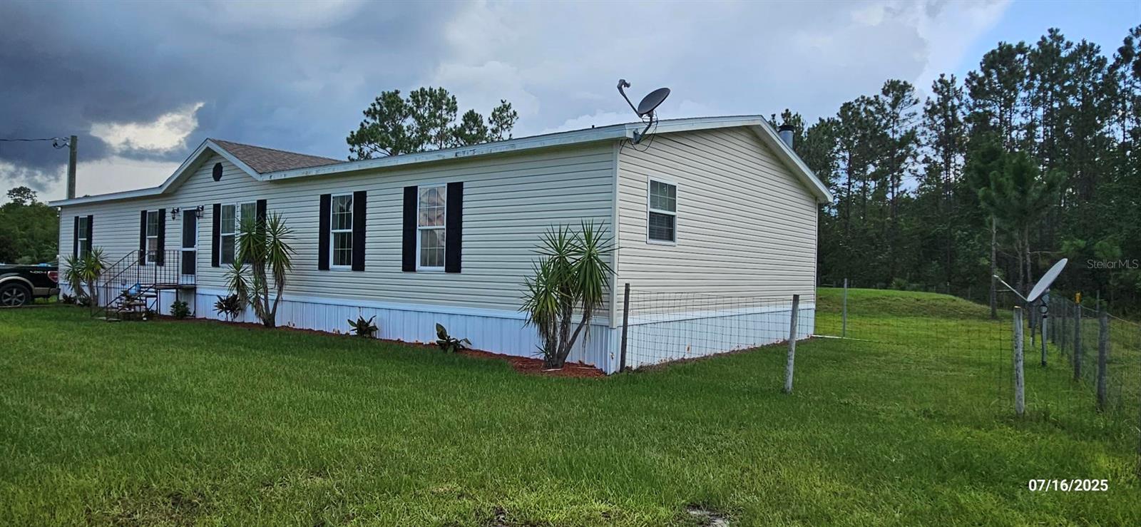 Image 43 of 67 For 960 Still Road 1