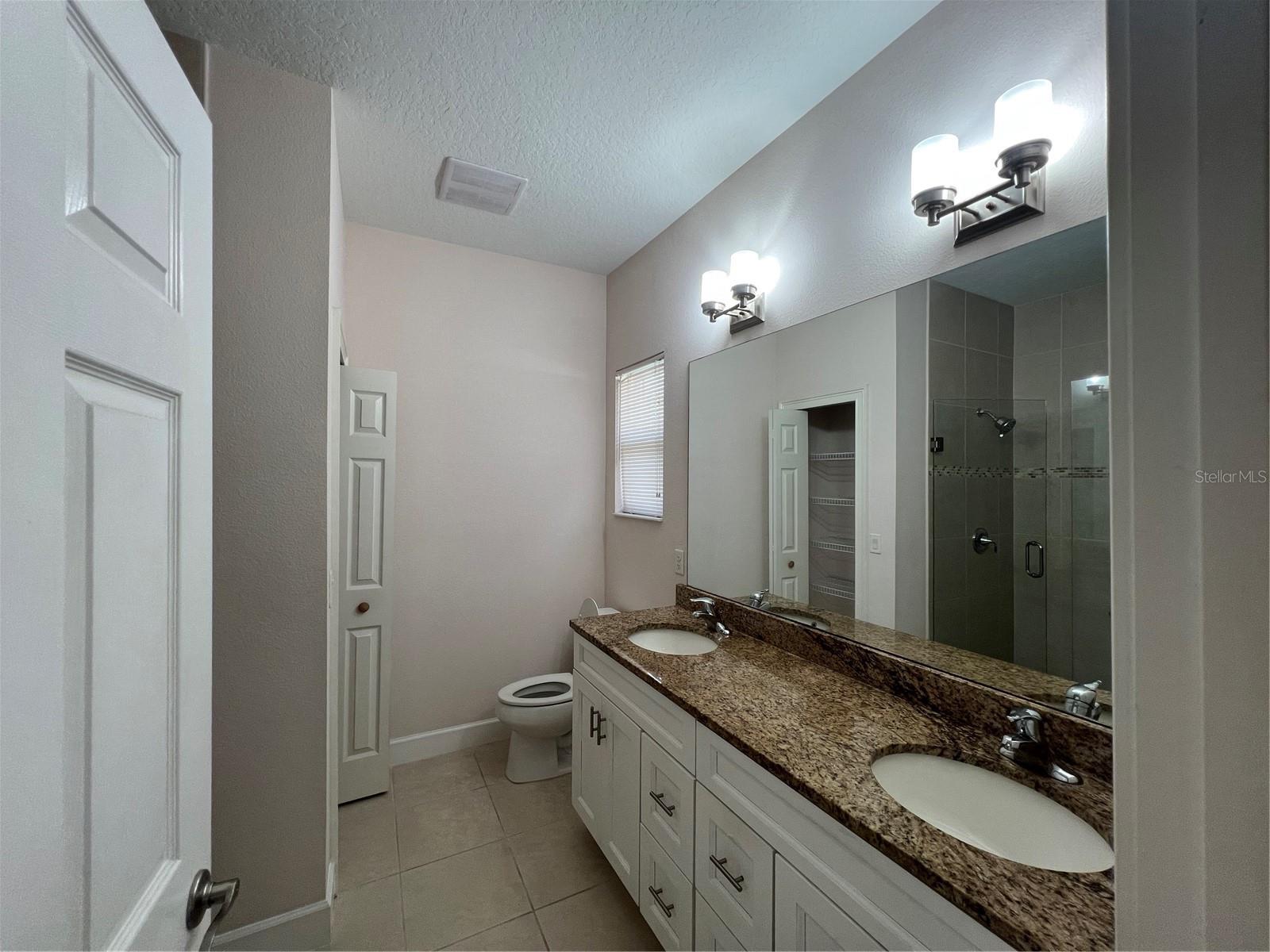 Image 7 of 10 For 18 Porter Lane