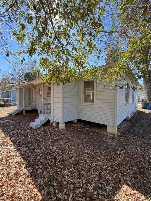 Image 15 of 29 For 735 Florence Street