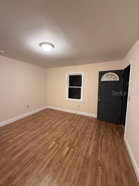 Image 19 of 29 For 735 Florence Street