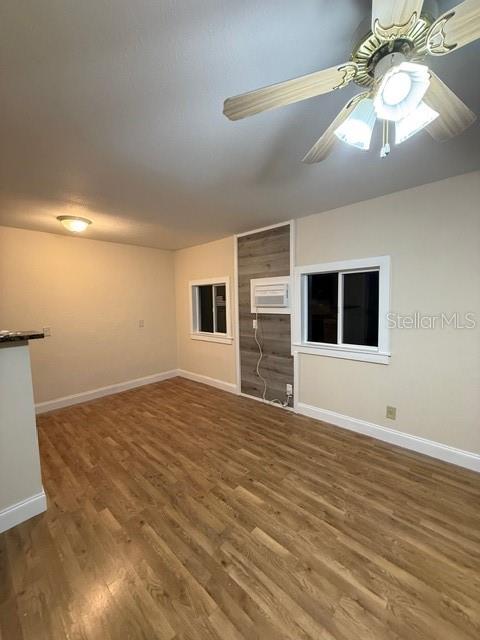 Image 27 of 29 For 735 Florence Street