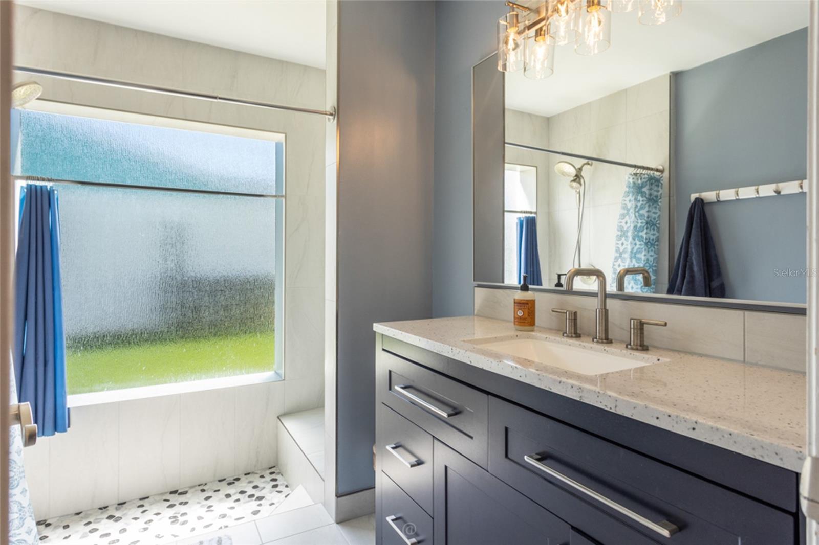 Image 24 of 51 For 13 Clinton Court S