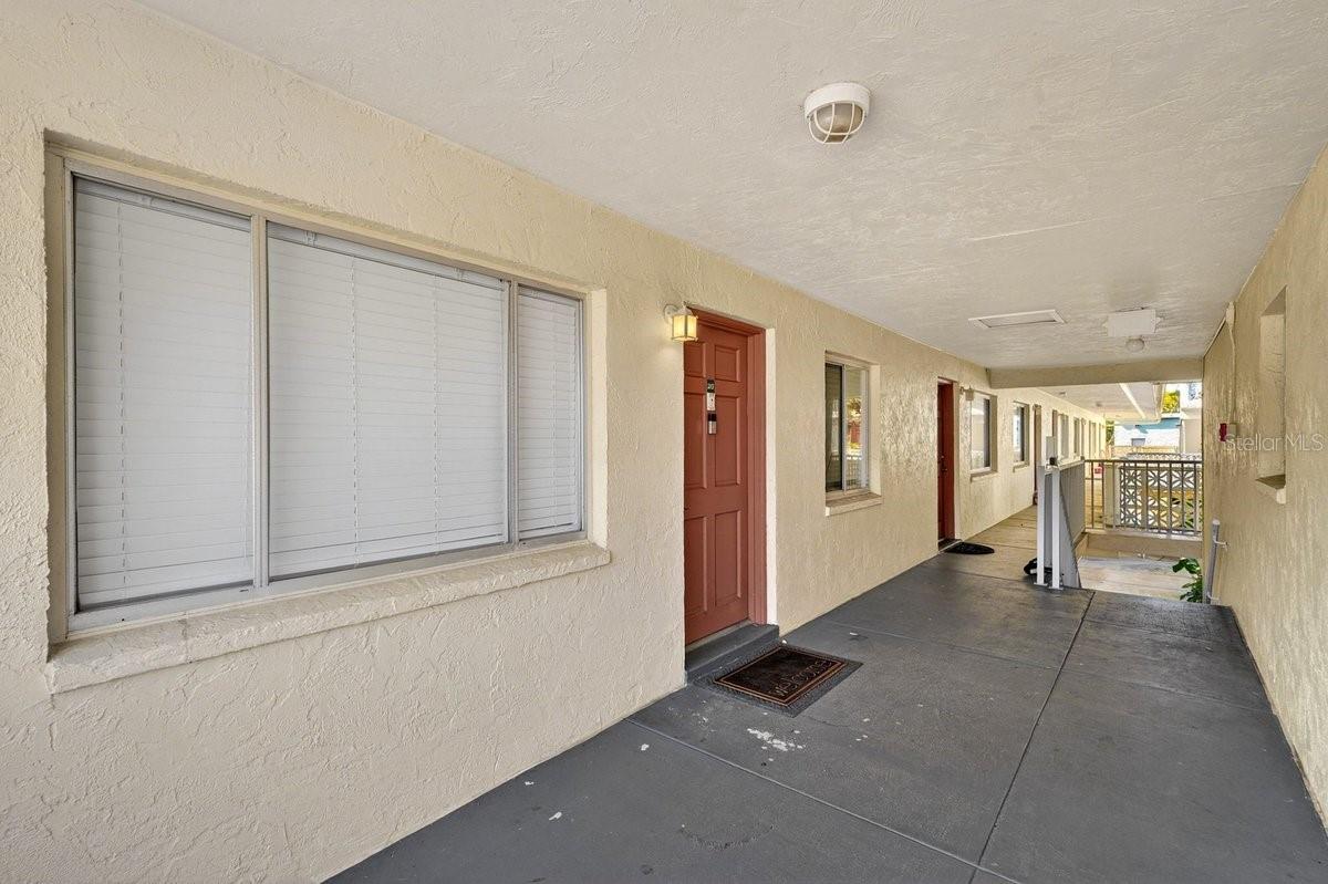 Image 3 of 22 For 102 Peninsula Drive 202