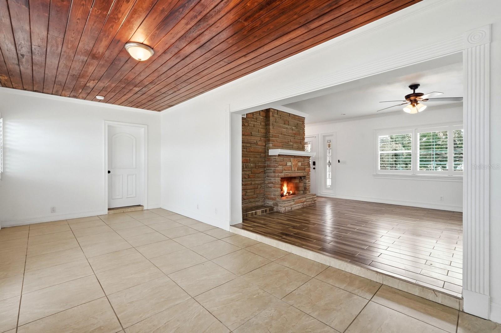 Image 19 of 37 For 2203 Peninsula Drive