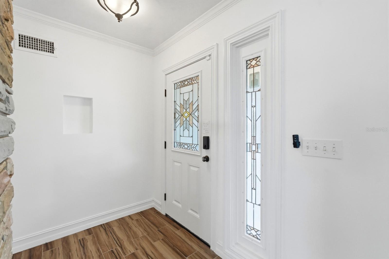 Image 3 of 37 For 2203 Peninsula Drive