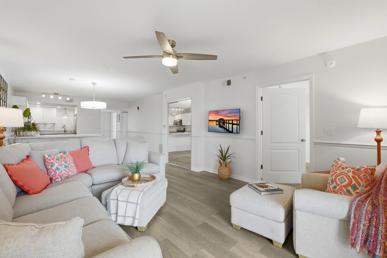 Image 13 of 36 For 711 Halifax Avenue 101