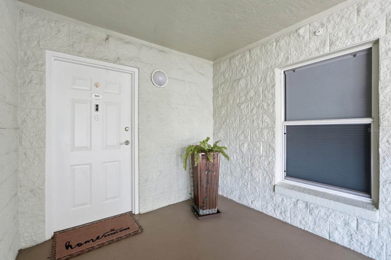 Image 3 of 36 For 711 Halifax Avenue 101