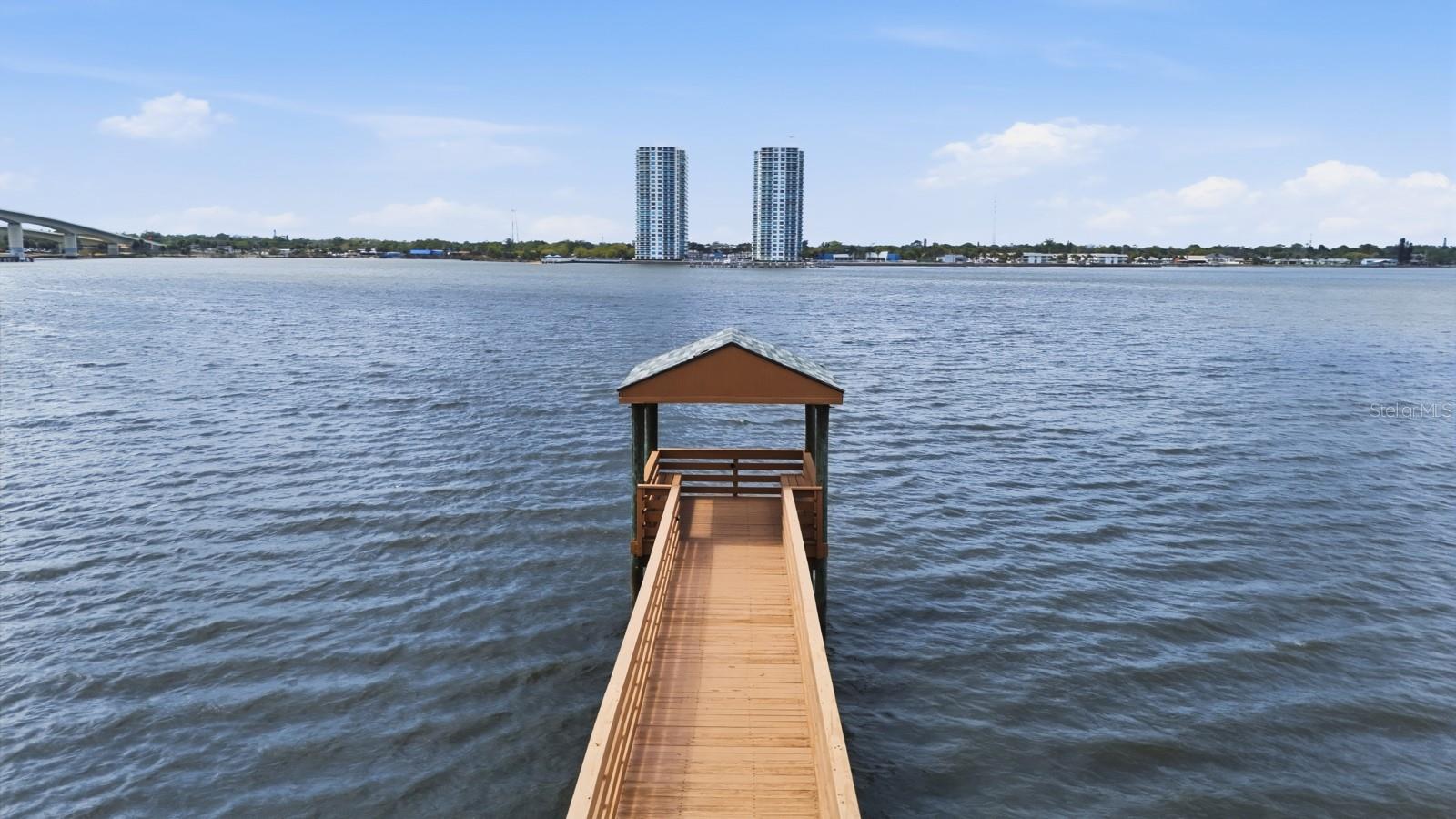 Image 31 of 36 For 711 Halifax Avenue 101