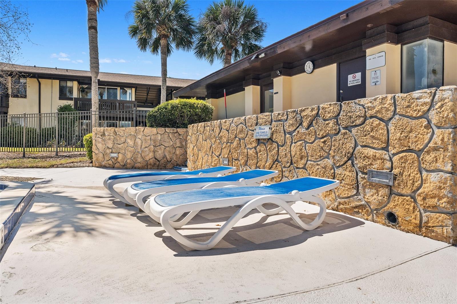 Image 37 of 44 For 42 Club House Drive 101