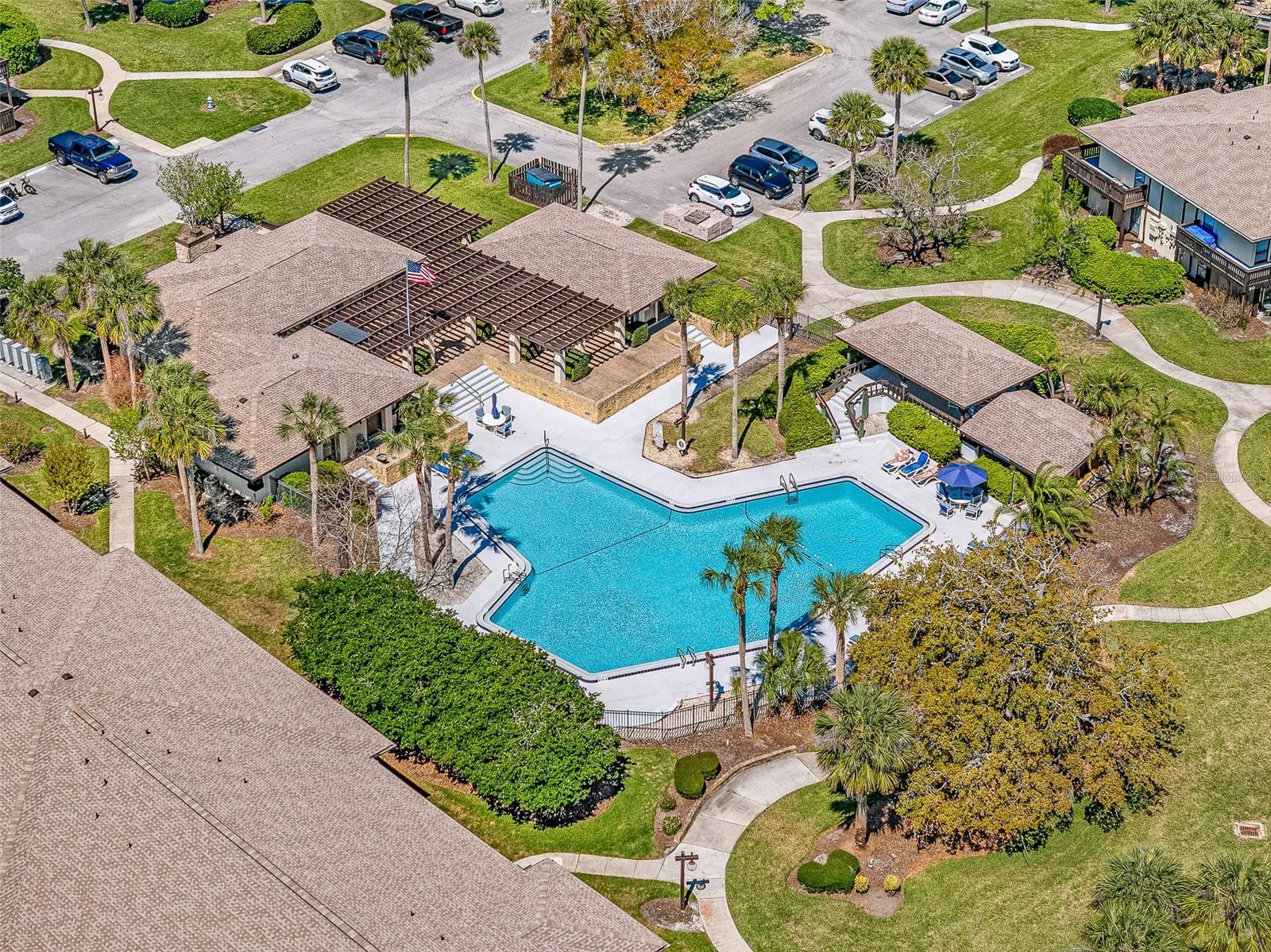 Image 38 of 44 For 42 Club House Drive 101