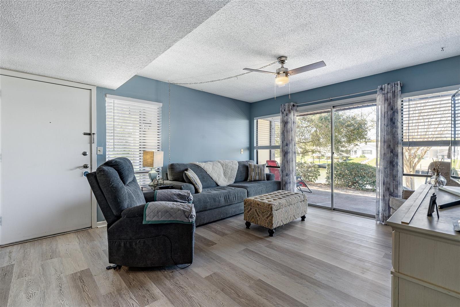 Image 5 of 44 For 42 Club House Drive 101