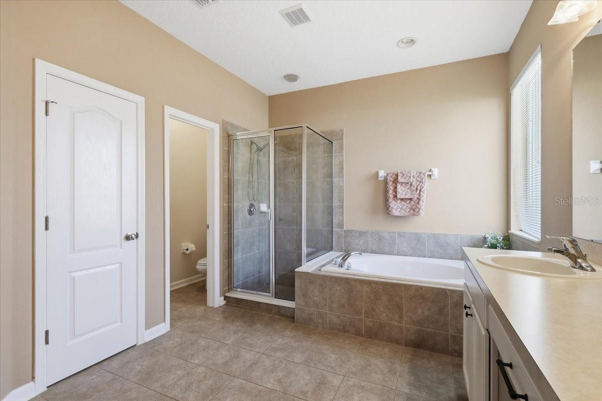 Image 23 of 64 For 23 Burning View Lane