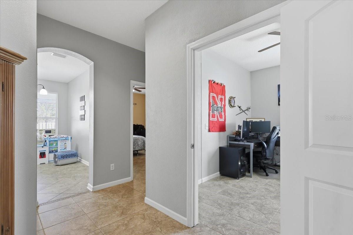 Image 39 of 64 For 23 Burning View Lane