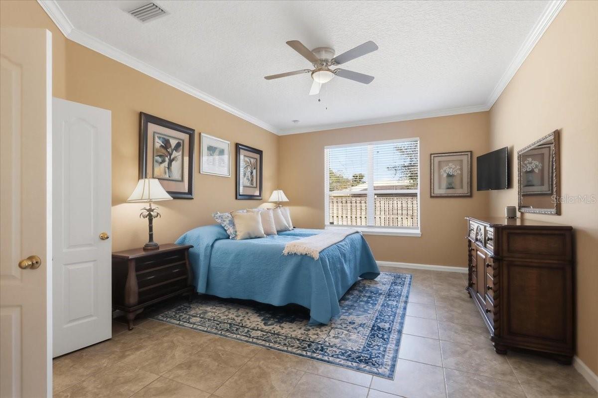 Image 4 of 64 For 23 Burning View Lane