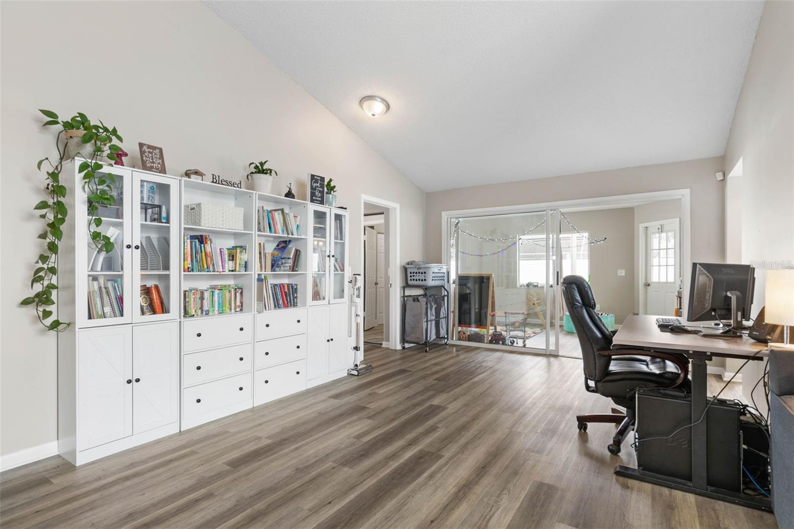 Image 11 of 54 For 3 Wilson Place