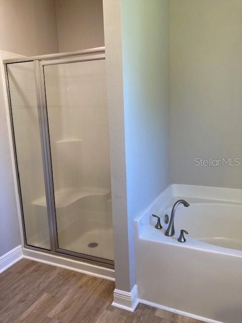 Image 12 of 30 For 7 Roxanne Place