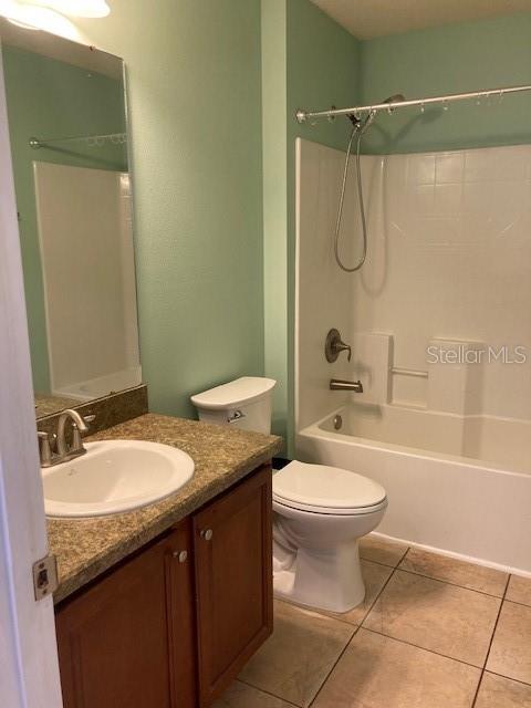 Image 25 of 30 For 7 Roxanne Place