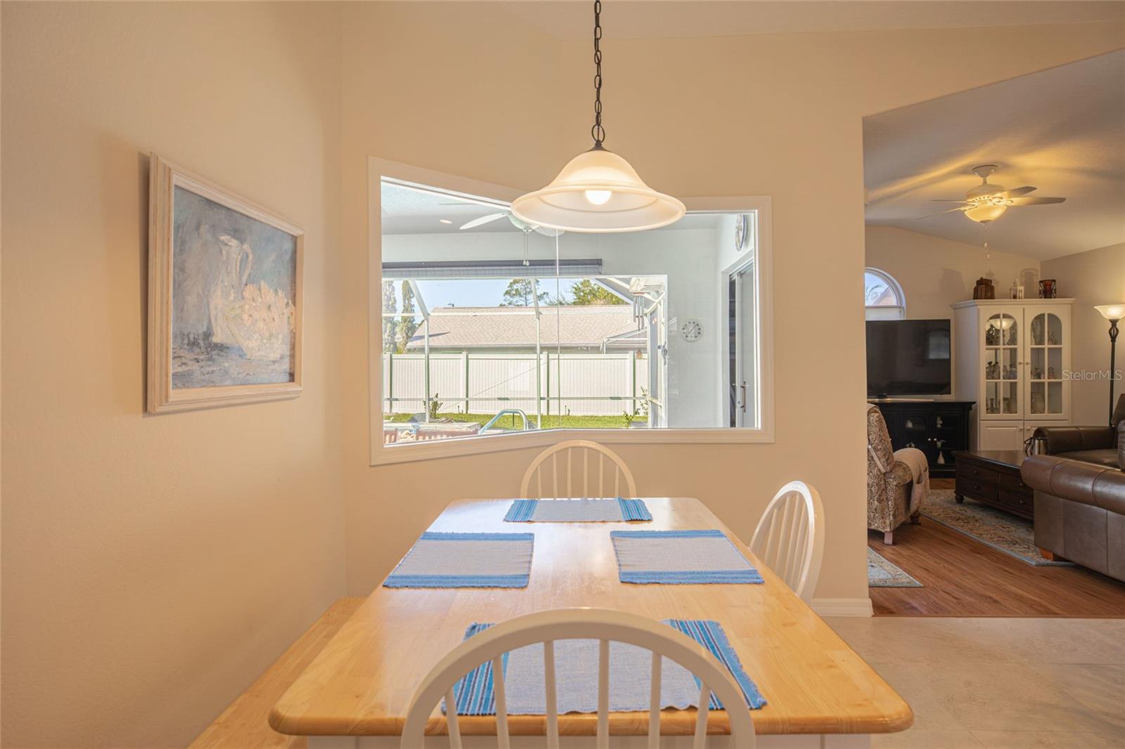 Listing photo id 21 for 44 Wellstream Lane