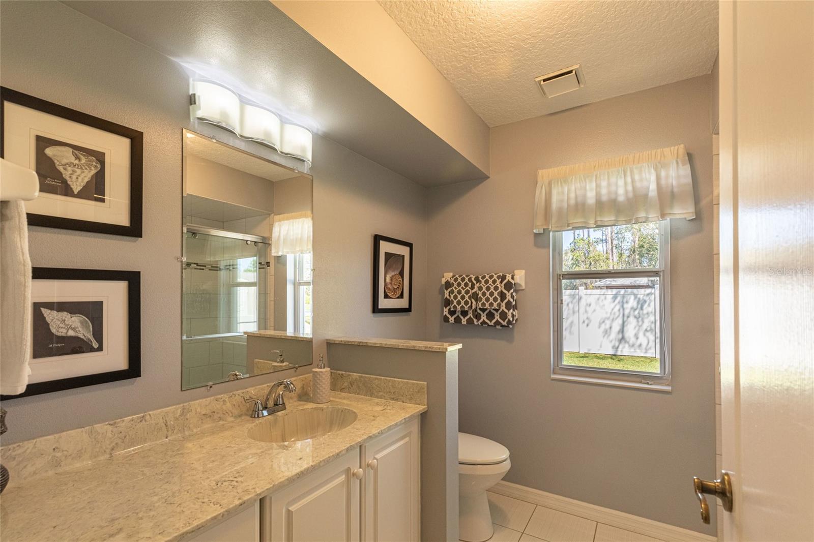 Listing photo id 27 for 44 Wellstream Lane