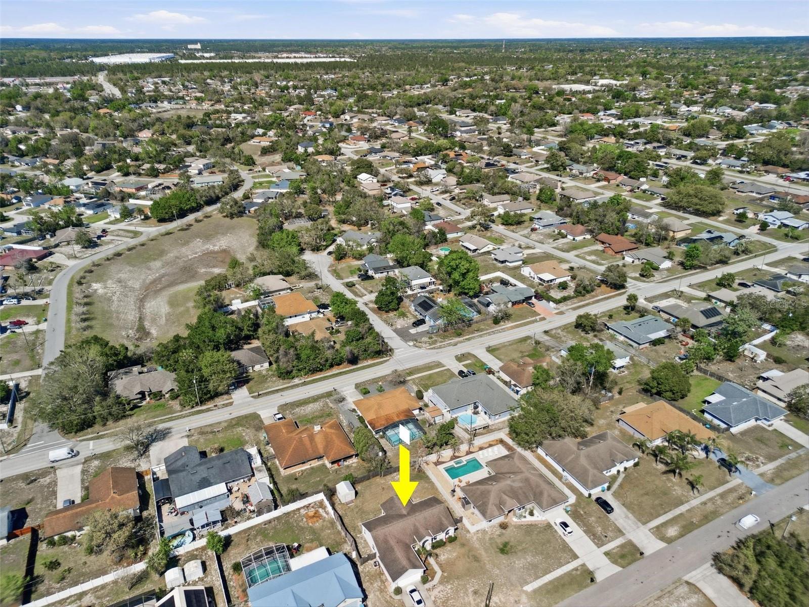 Image 29 of 31 For 656 Gainsboro Street