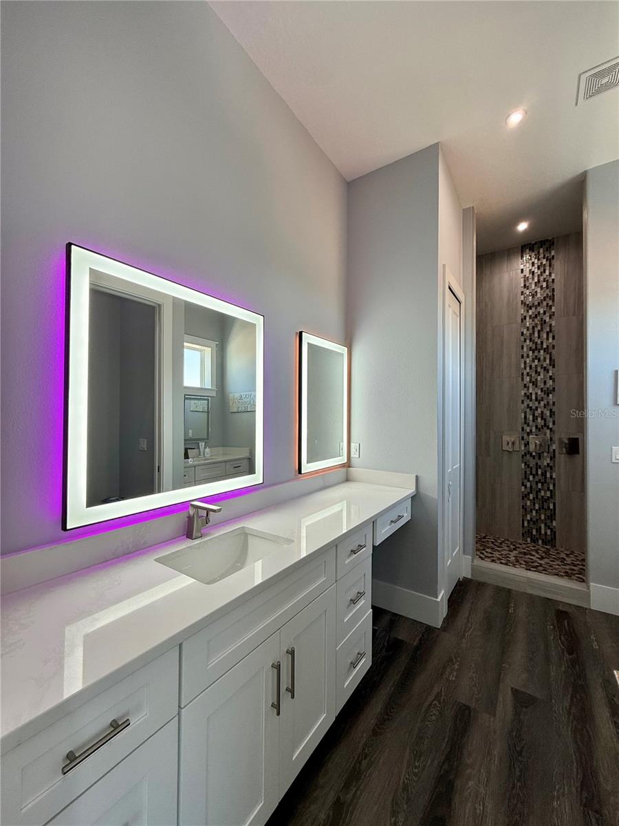 Image 10 of 44 For 304 7th Street