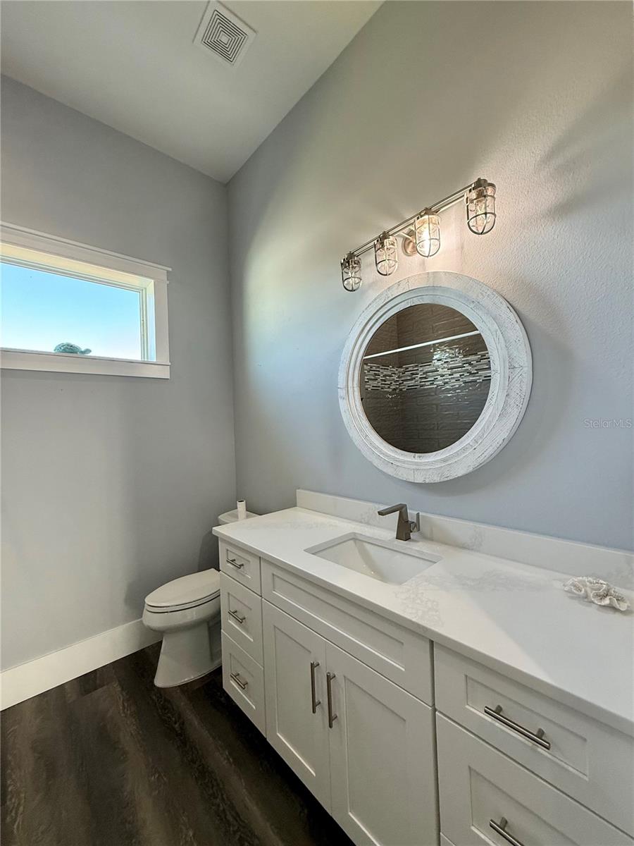 Image 19 of 44 For 304 7th Street