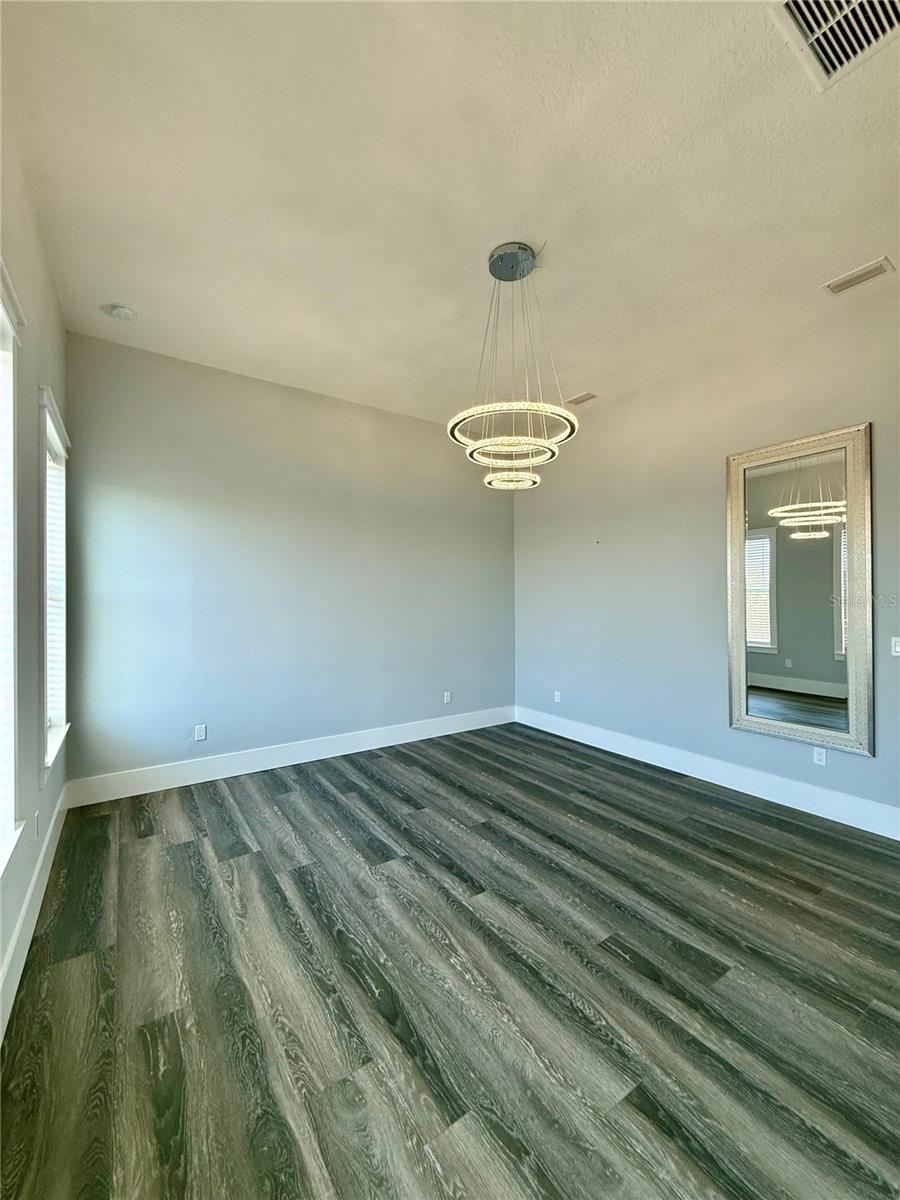 Image 8 of 44 For 304 7th Street