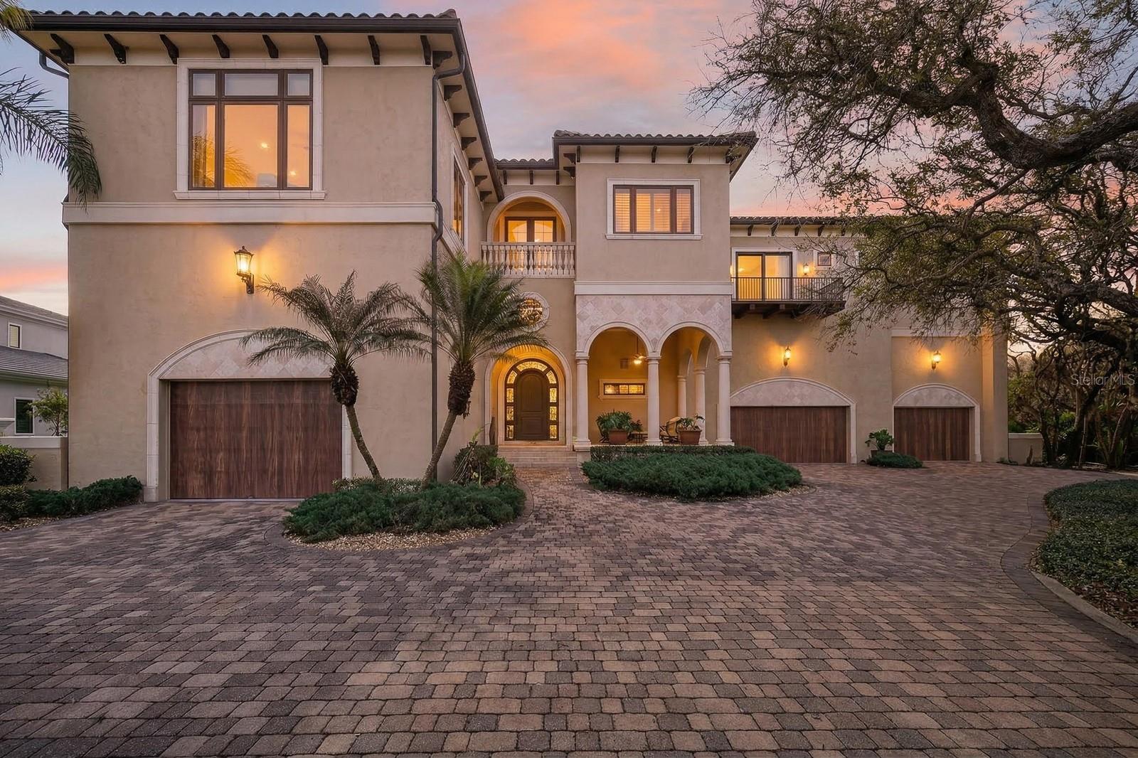 Image 2 of 99 For 20 Rue Grande Mer