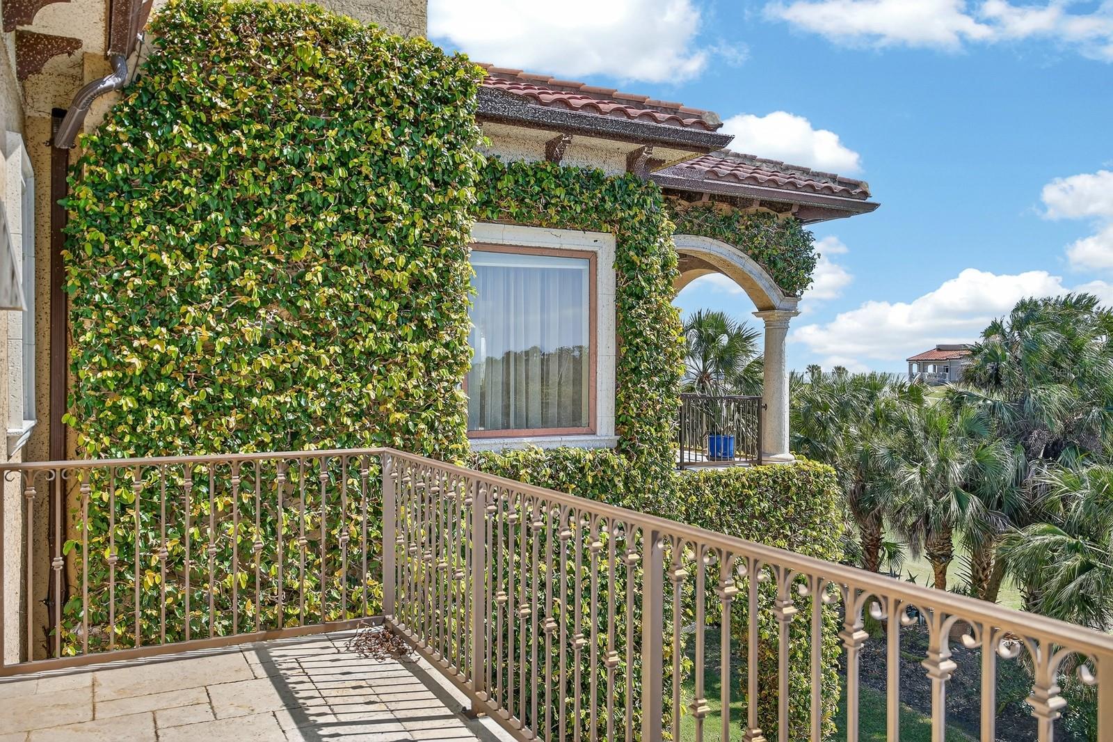 Image 42 of 99 For 20 Rue Grande Mer