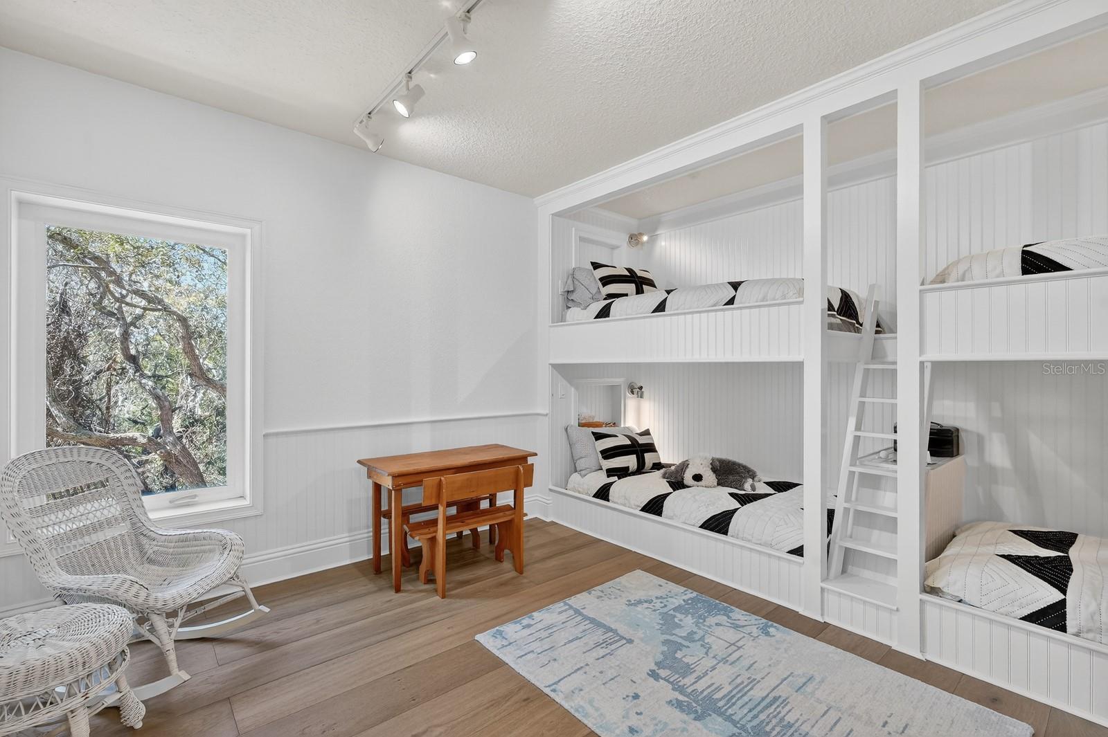 Image 59 of 99 For 20 Rue Grande Mer