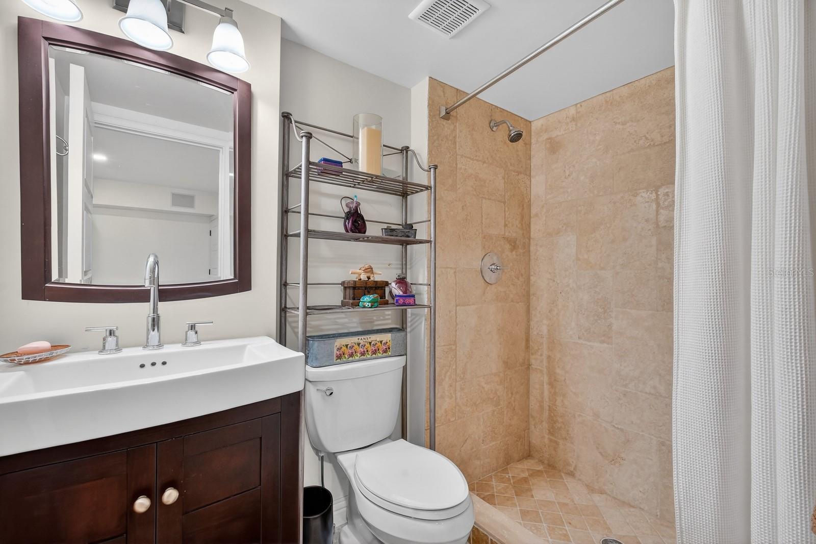 Image 60 of 99 For 20 Rue Grande Mer