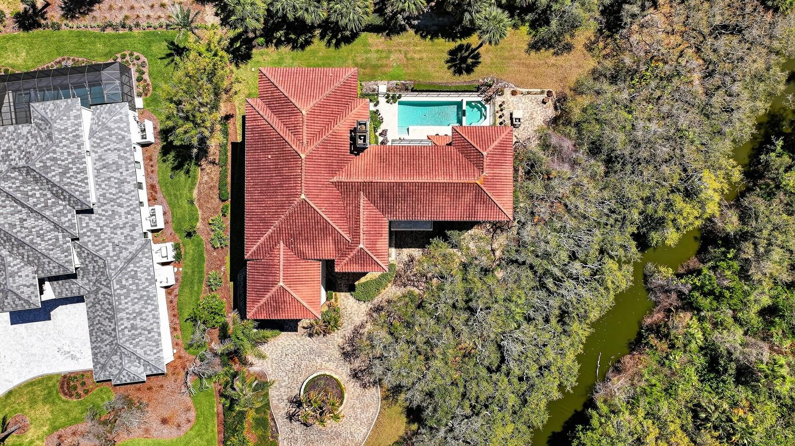 Image 84 of 99 For 20 Rue Grande Mer