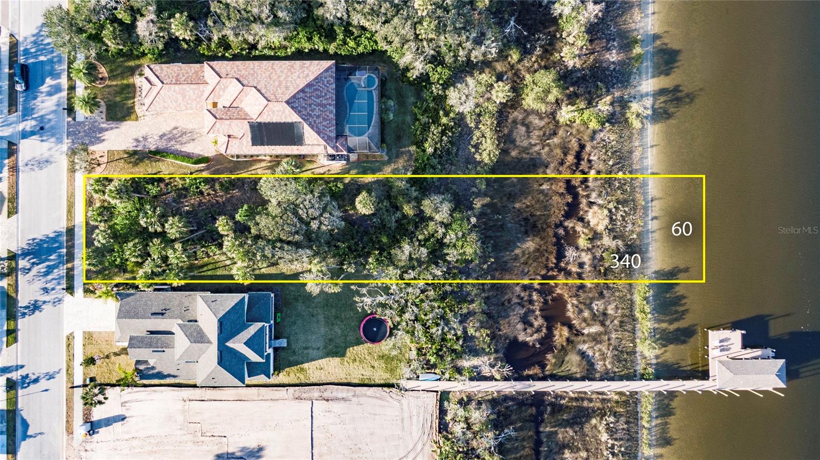 Image 10 of 52 For 185 Riverwalk Drive