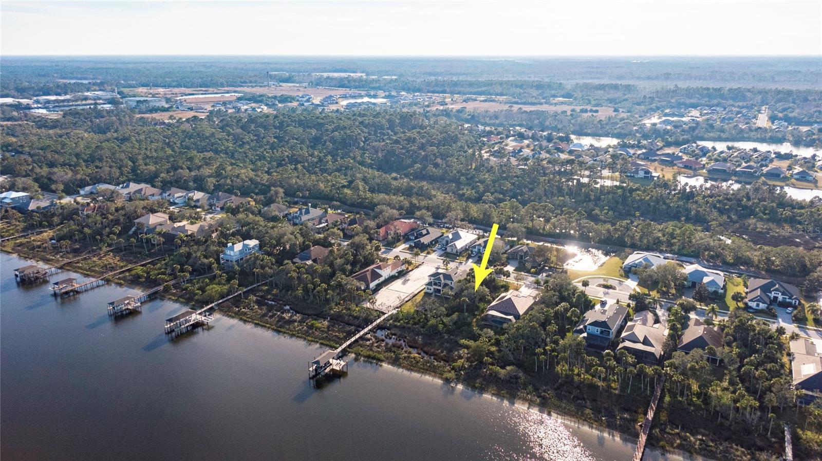 Image 13 of 52 For 185 Riverwalk Drive