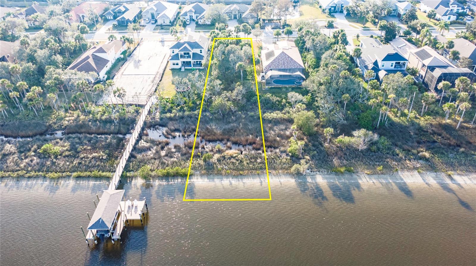 Image 23 of 52 For 185 Riverwalk Drive