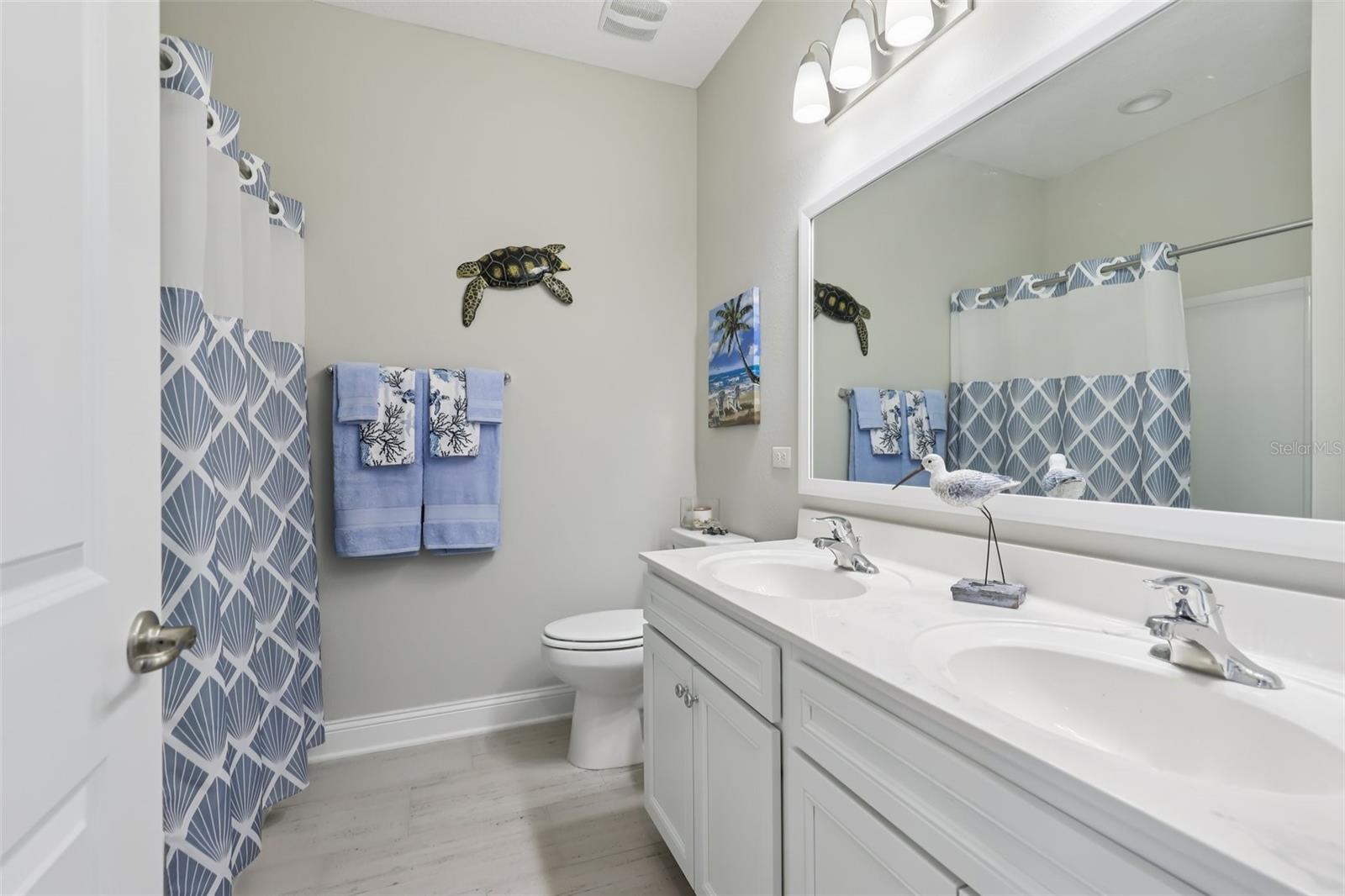 Image 10 of 41 For 322 Pine Bluff Drive