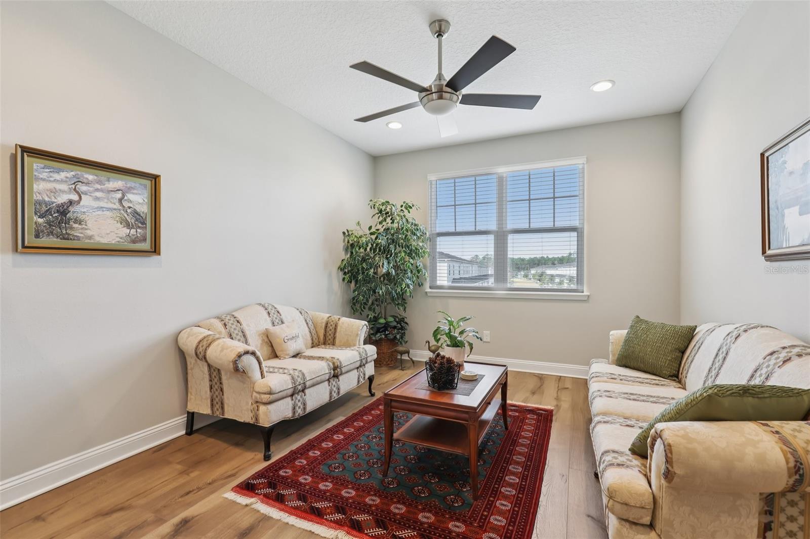 Image 25 of 41 For 322 Pine Bluff Drive