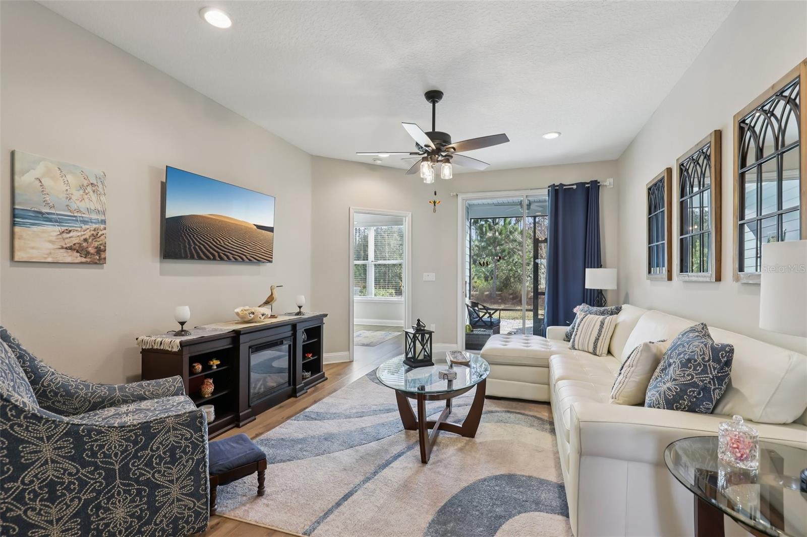 Image 5 of 41 For 322 Pine Bluff Drive