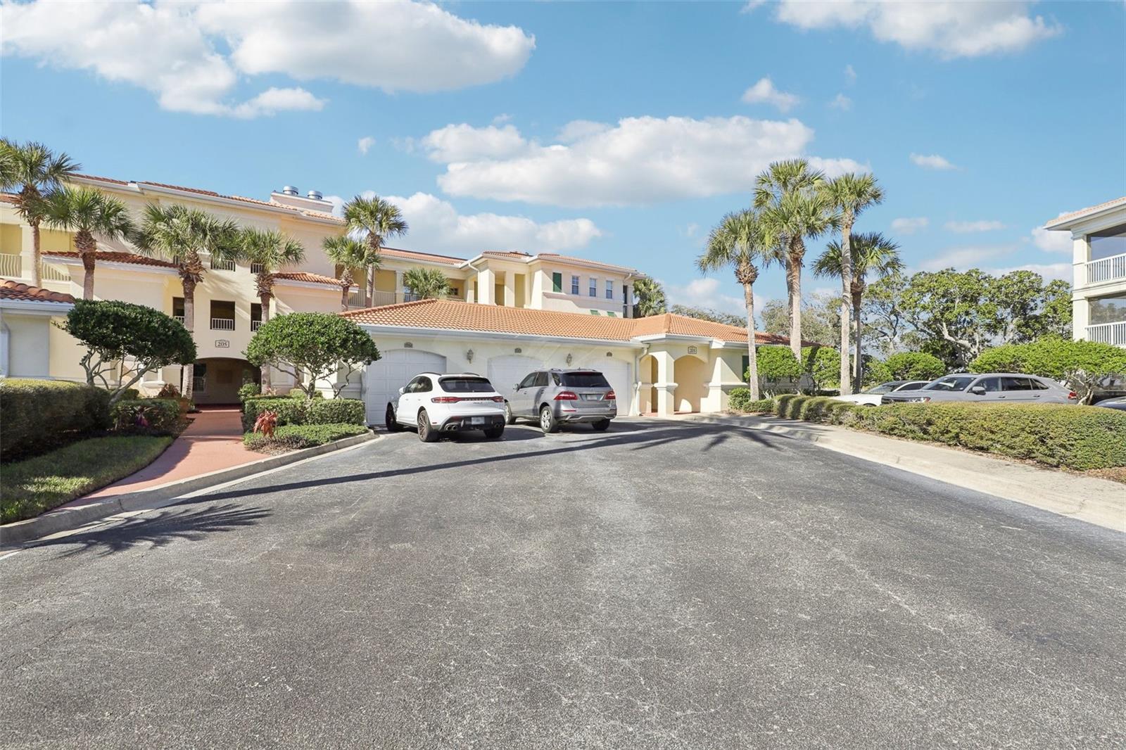 Image 35 of 55 For 205 Ocean Grande Drive 104