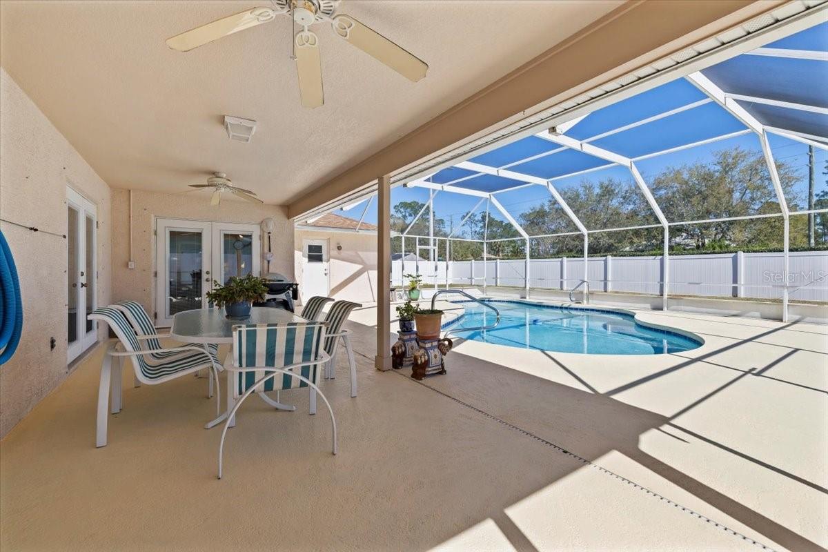 Image 30 of 53 For 8 Eagle Place