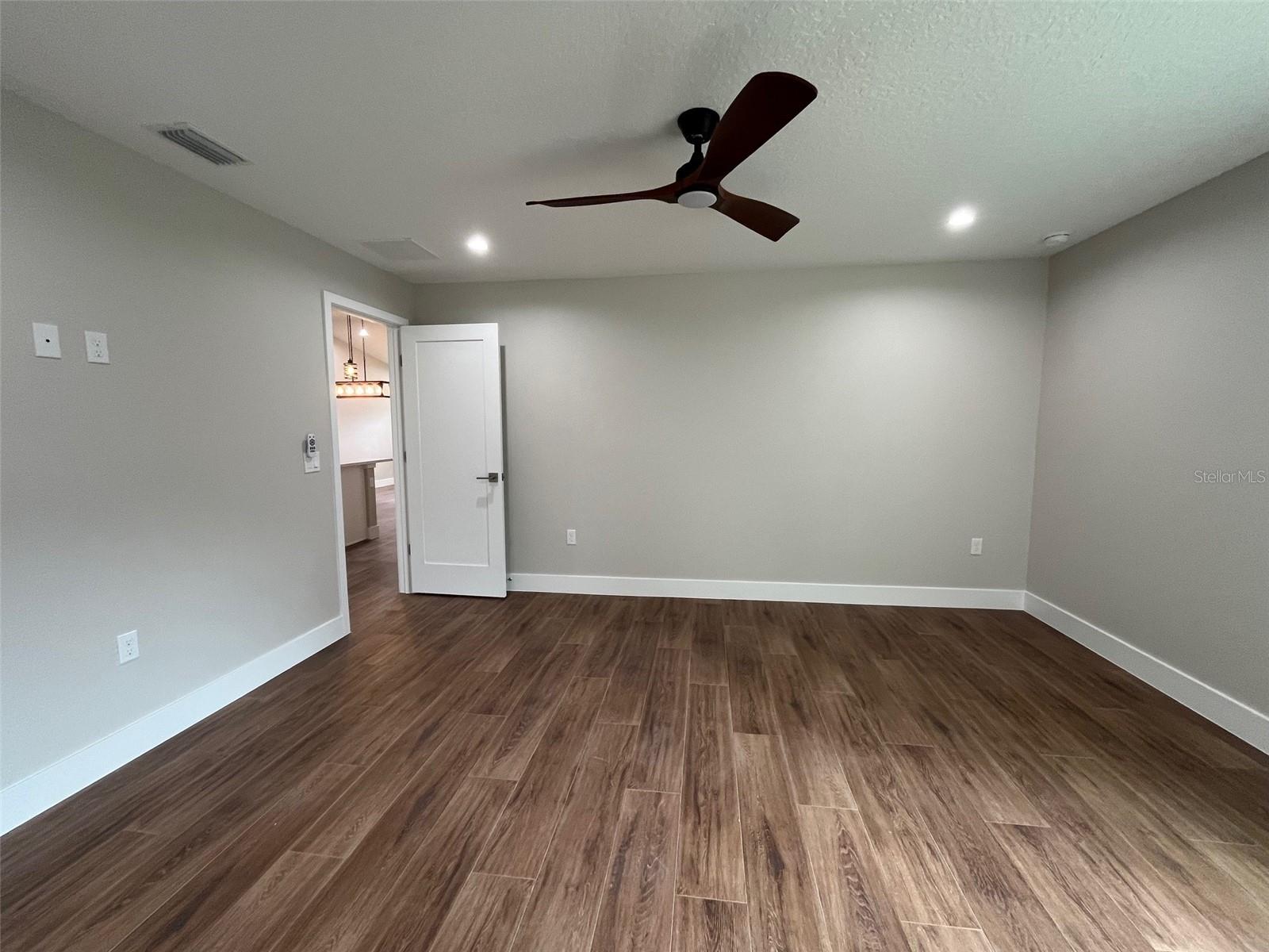 Image 31 of 57 For 35 Freneau Lane