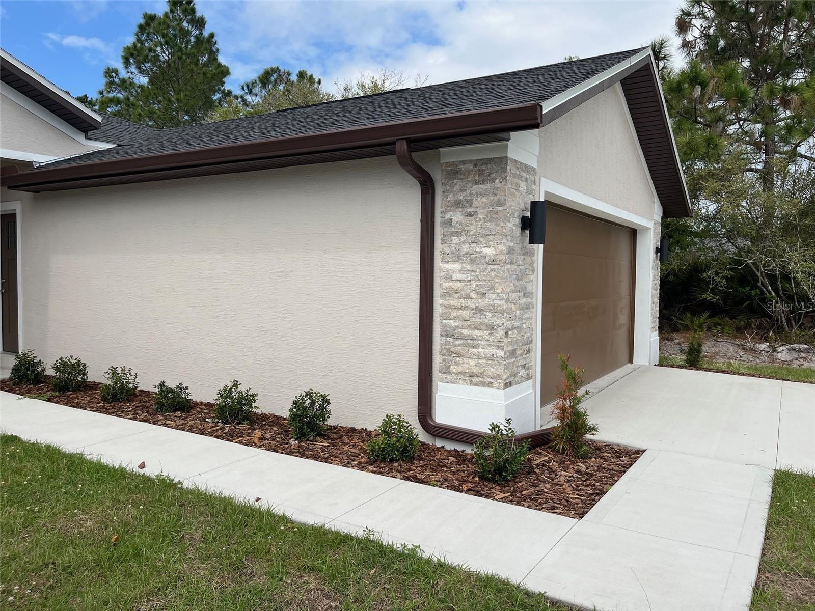 Image 5 of 57 For 35 Freneau Lane