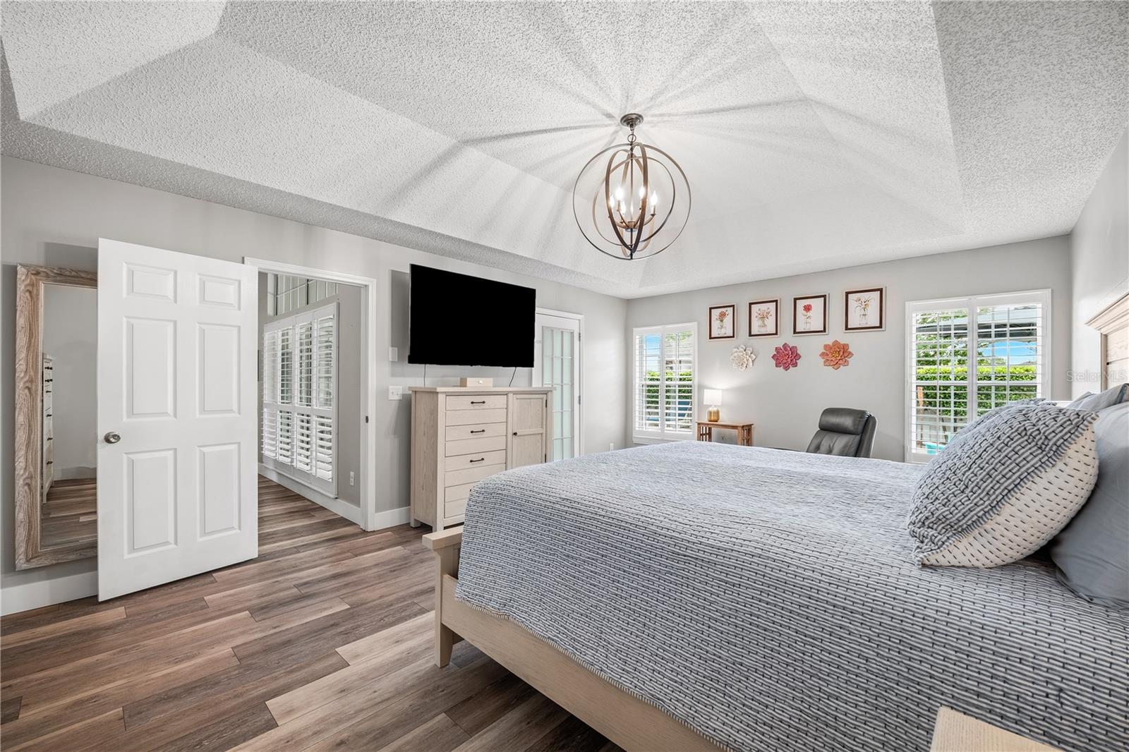 Image 18 of 50 For 2415 Moon Harbor Way